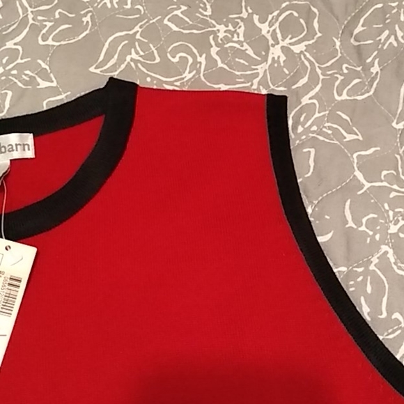 Sweater - Picture 4 of 5